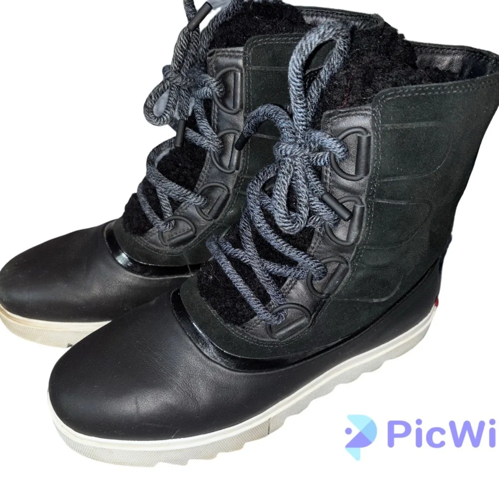 - Sorel Boots Joan of Artic Next Lite Waterproof